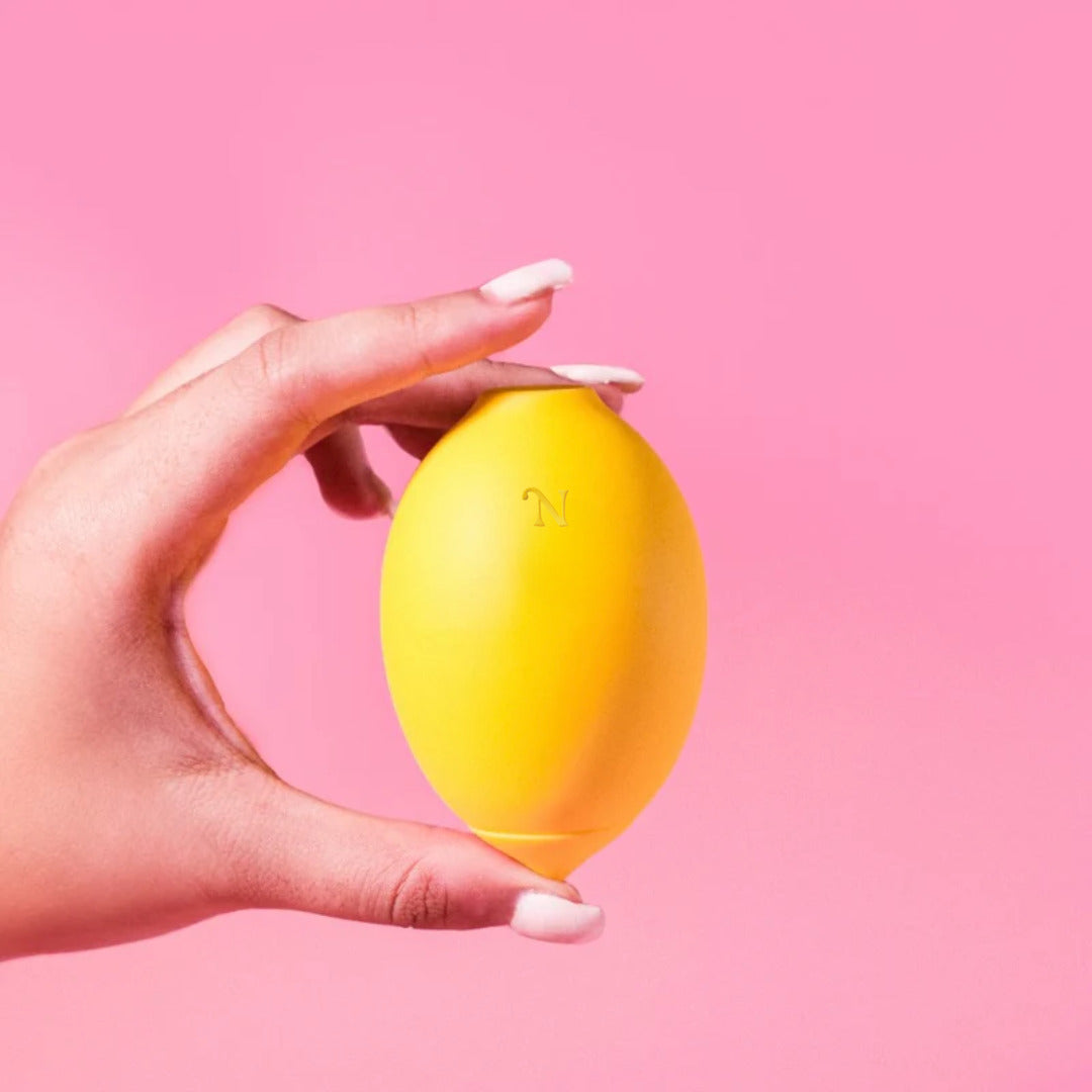 Hello Nancy's Savo lemon clitoral vibrator