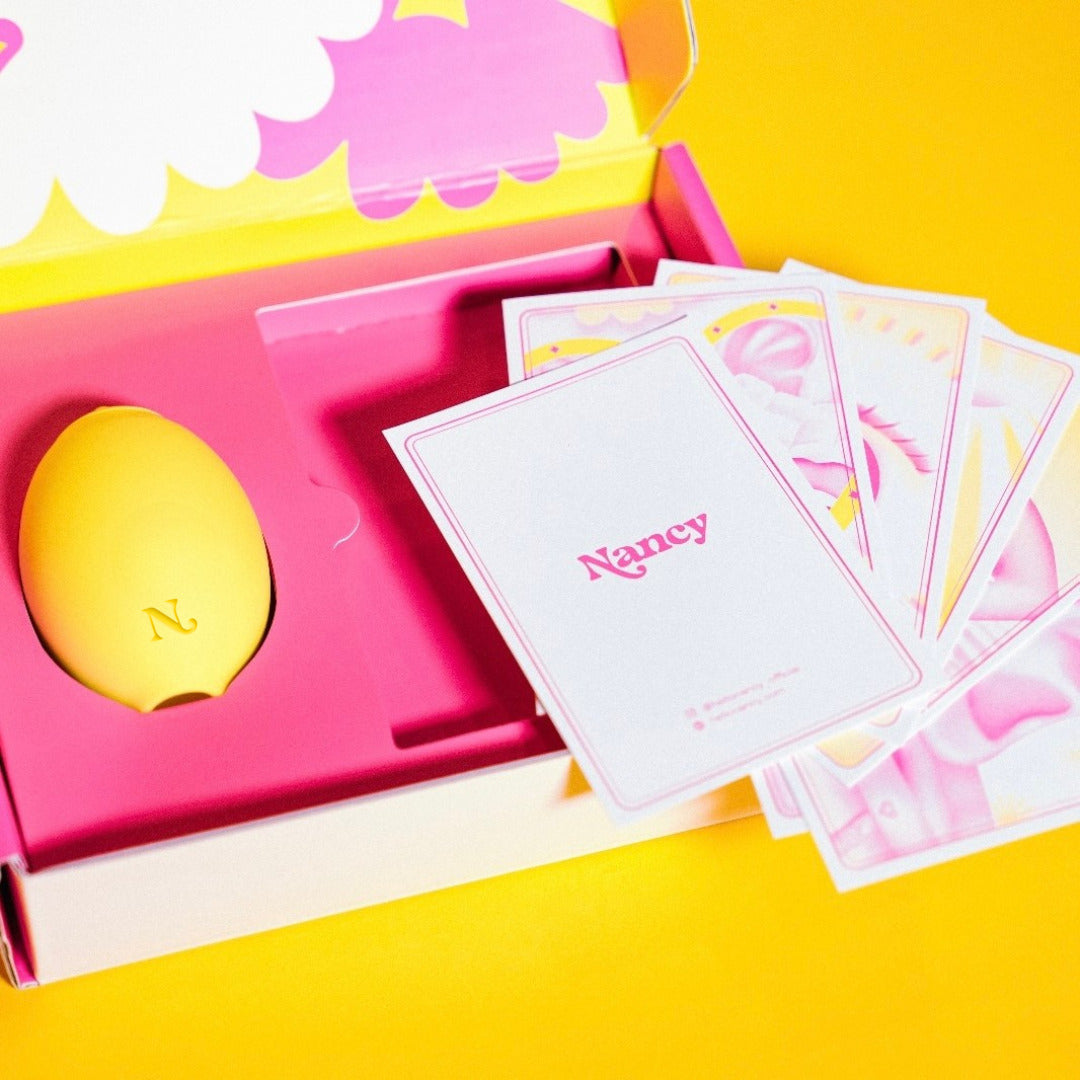 Lemon vibrator with travel pouch